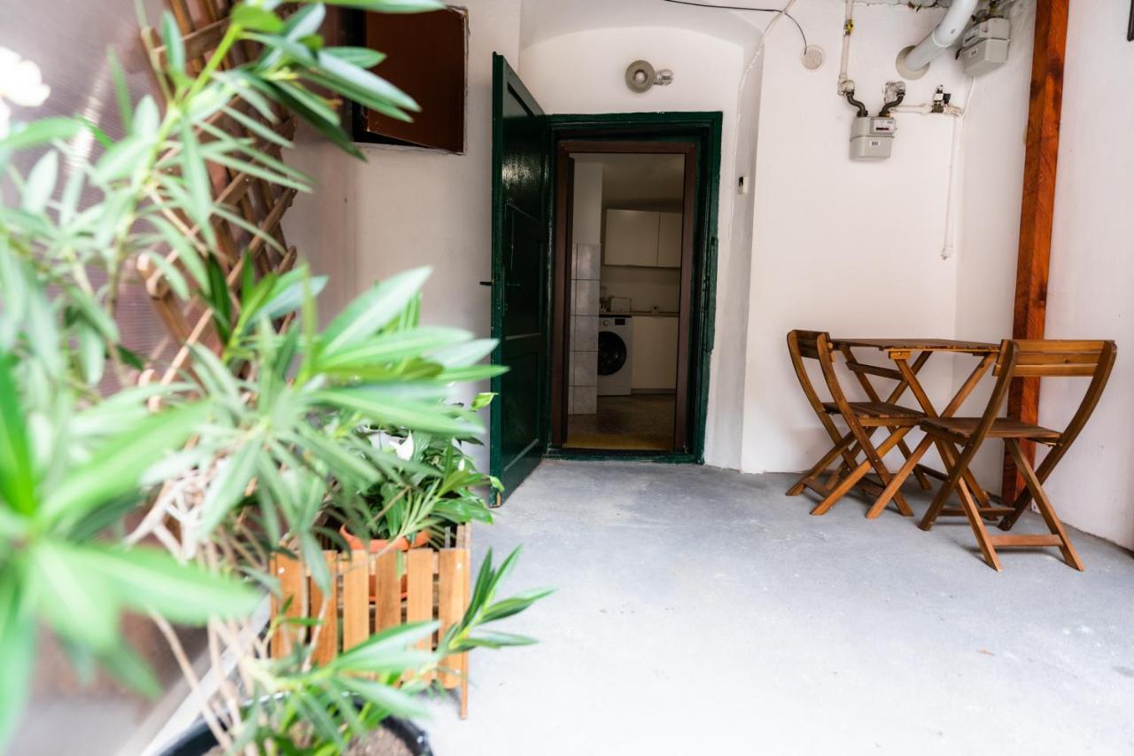 Charming Studio Ideal For Getaways Or Workations In Sibiu'S Medieval City Center Ngoại thất bức ảnh