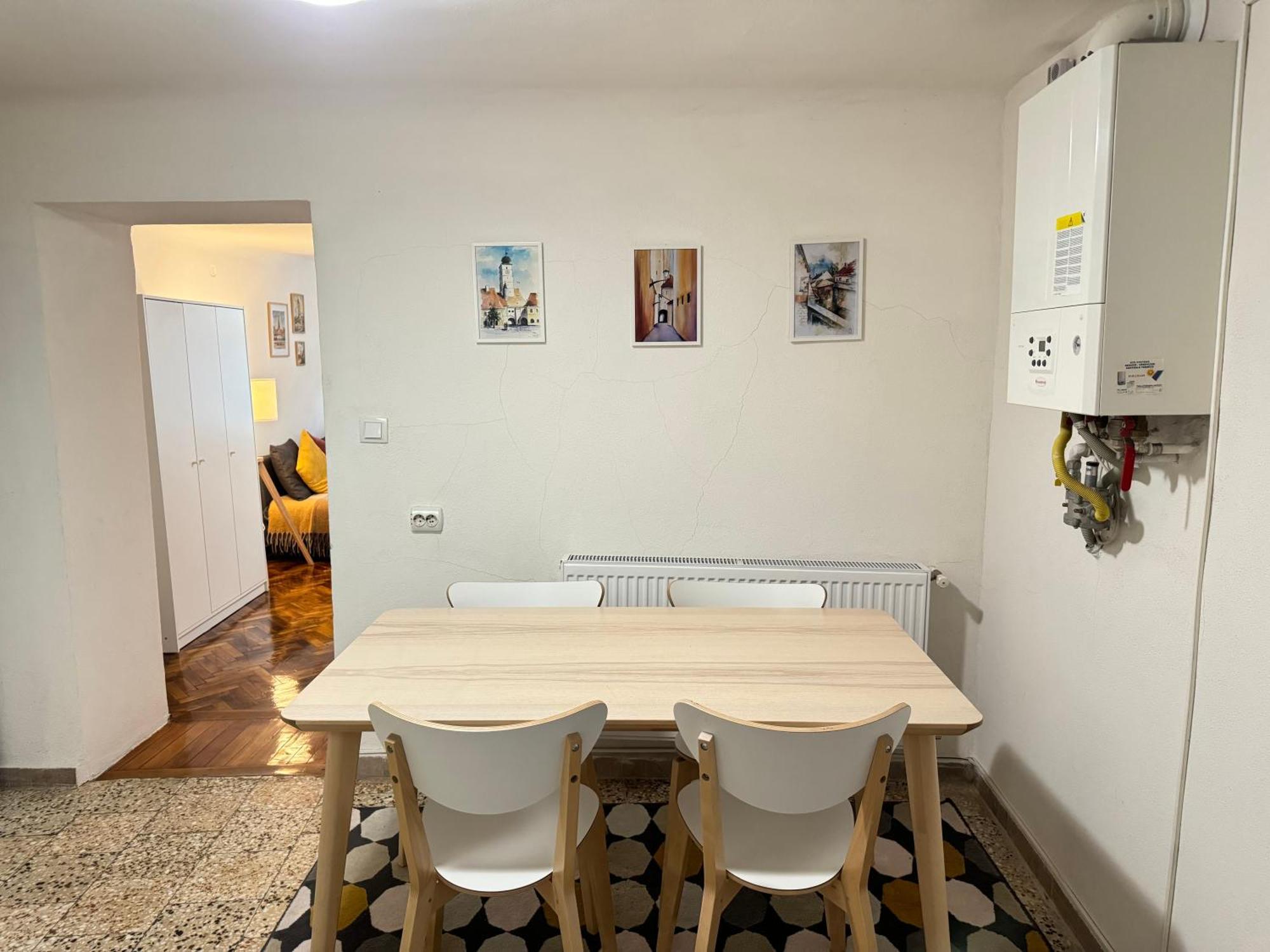 Charming Studio Ideal For Getaways Or Workations In Sibiu'S Medieval City Center Ngoại thất bức ảnh